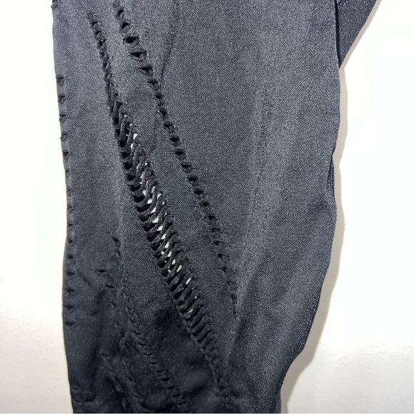 Victoria’s Secret Victoria Sport Black Seamless Laser Cutout Leggings Size XL - Picture 7 of 13